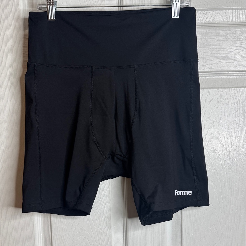Forme Black High-Waist Compression Bike Shorts